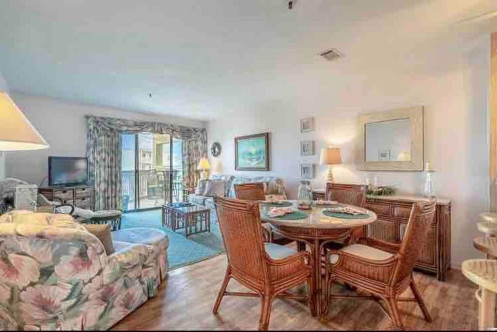 Lovely 2-Bedroom Condo With Pool Myrtle Beach Eksteriør billede